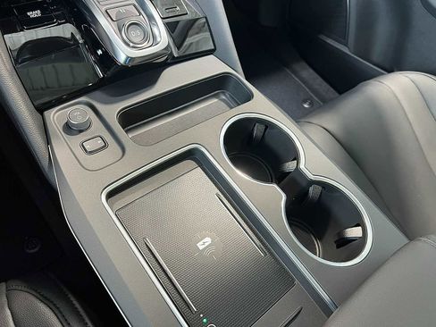 New 2026 Acura MDX SH-AWD image 39