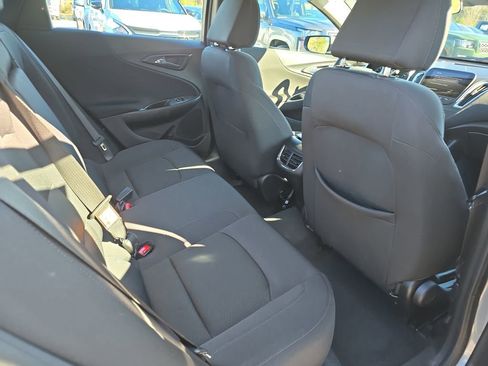 Used 2024 Chevrolet Malibu LT image 13