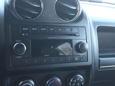 Used 2011 Jeep Patriot Sport w/ PWR Value Group AWD/4WD image 31