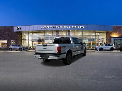 Used 2018 Ford F150 XLT w/ Equipment Group 302A Luxury AWD/4WD image 23