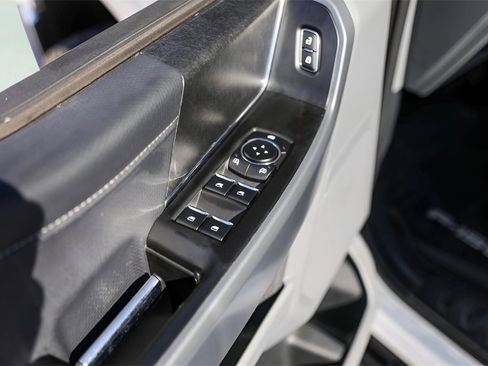 Used 2022 Ford F150 XLT w/ Equipment Group 302A High image 27