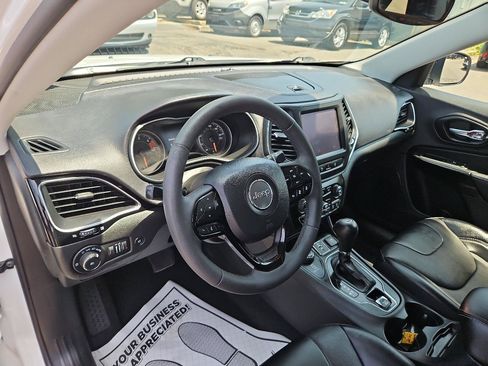 Used 2023 Jeep Cherokee Altitude Lux w/ Lux Elite Package AWD/4WD image 15
