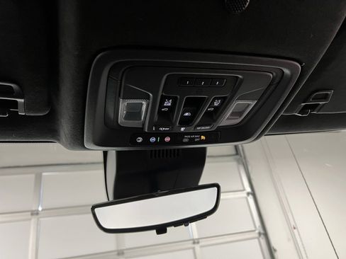 Used 2024 GMC Sierra 1500 Denali Ultimate image 44