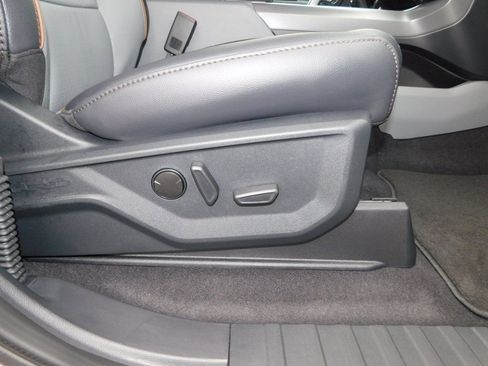 New 2026 Ford F150 Lariat w/ Equipment Group 501A Mid image 22