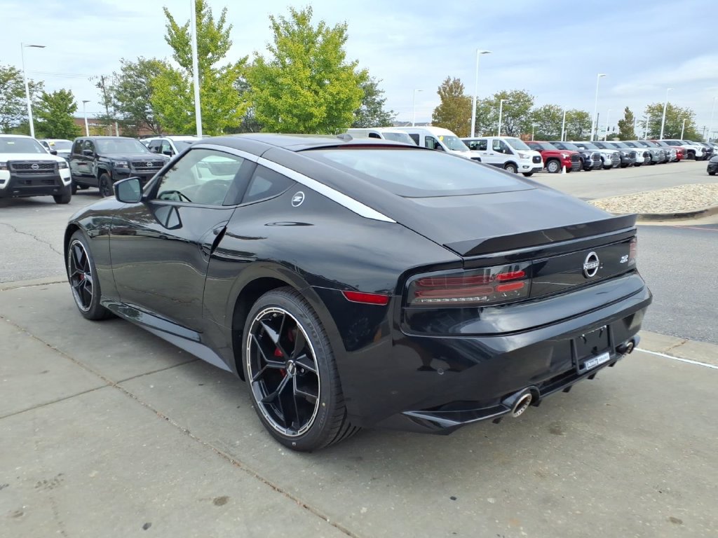 New 2027 Nissan Z Performance RWD image 6