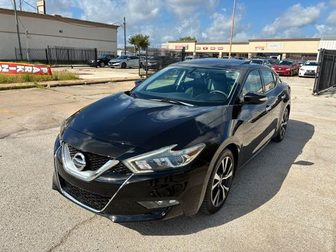Used 2017 Nissan Maxima 3.5 SL FWD image 3