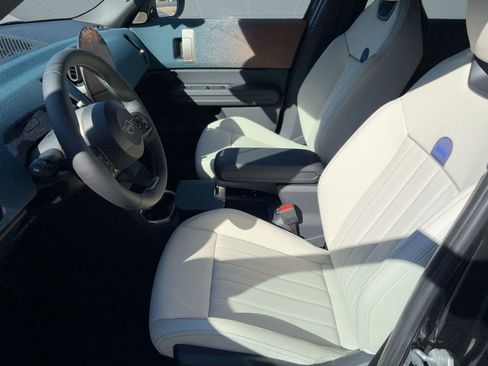 New 2025 MINI Cooper Countryman S w/ Comfort Package Max image 5