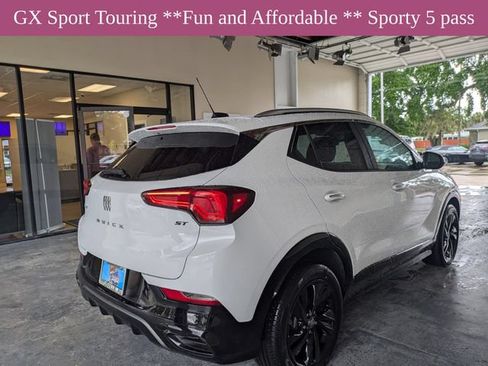 Used 2024 Buick Encore GX Sport Touring FWD image 4
