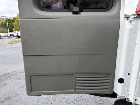 Certified 2024 GMC Savana 3500 LS image 20