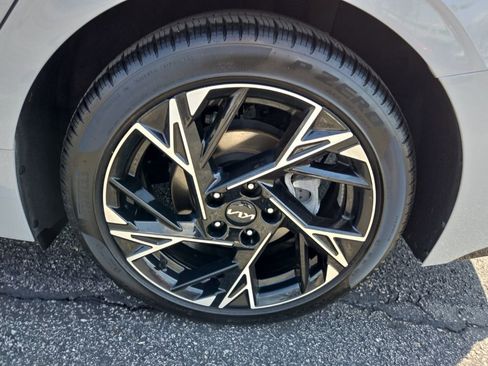 Used 2025 Kia K5 GT-Line w/ GT-Line Premium Package image 15