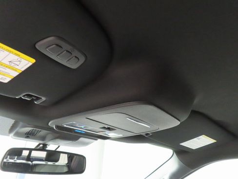 Used 2025 Ford F150 Lariat image 30