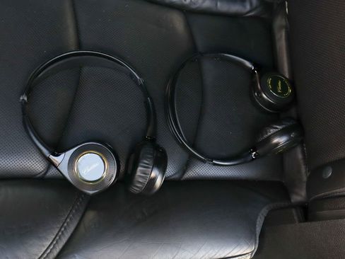 Used 2018 Cadillac Escalade ESV Platinum image 53