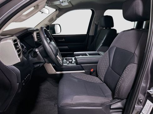 Used 2024 Toyota Tundra SR5 AWD/4WD image 17