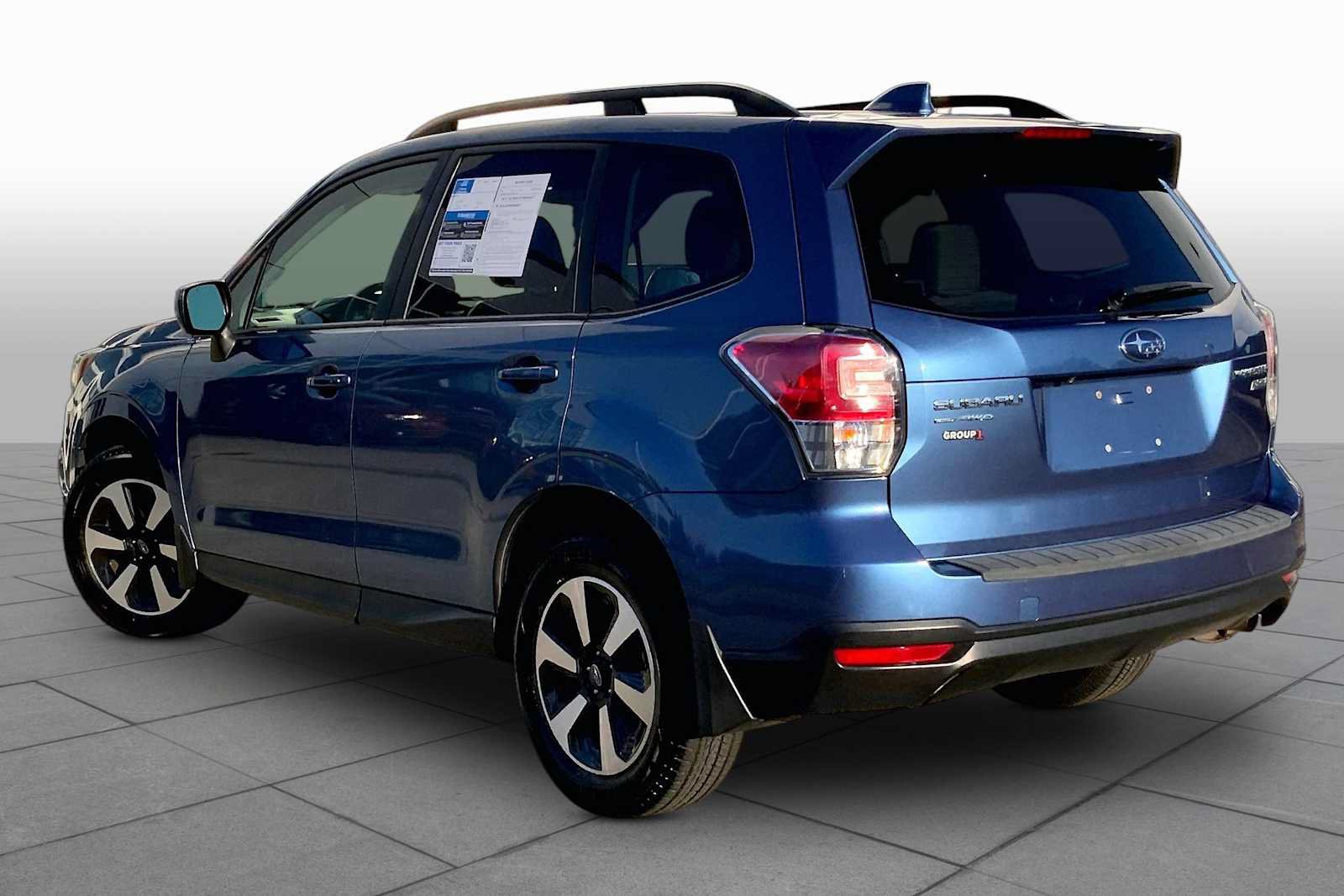 Used 2017 Subaru Forester 2.5i Premium AWD/4WD image 12
