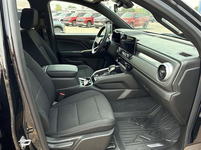 Certified 2024 Chevrolet Colorado LT w/ LT Convenience Package AWD/4WD image 46