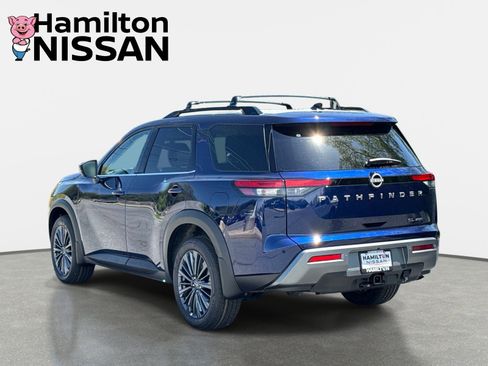 New 2026 Nissan Pathfinder SL w/ SL Premium Package AWD/4WD image 4