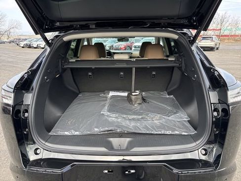 New 2026 Nissan Murano Platinum w/ Cargo Package AWD/4WD image 7