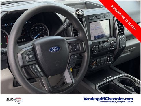 Used 2020 Ford F250 XLT w/ XLT Premium Package AWD/4WD image 11