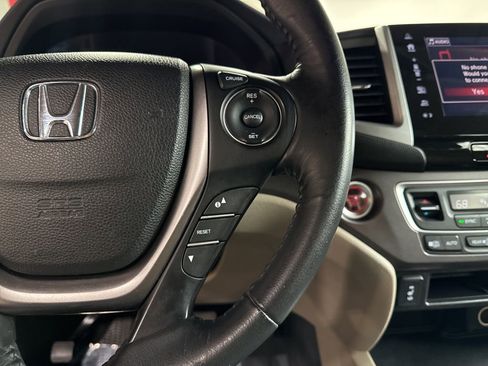 Used 2017 Honda Pilot EX-L image 11