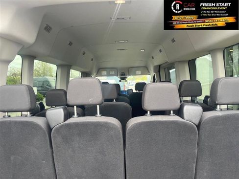 Used 2025 Ford Transit 350 XLT image 9