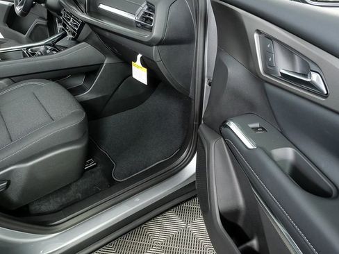 New 2026 Chevrolet Traverse LT image 24