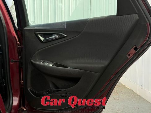 Used 2016 Chevrolet Malibu LT image 15