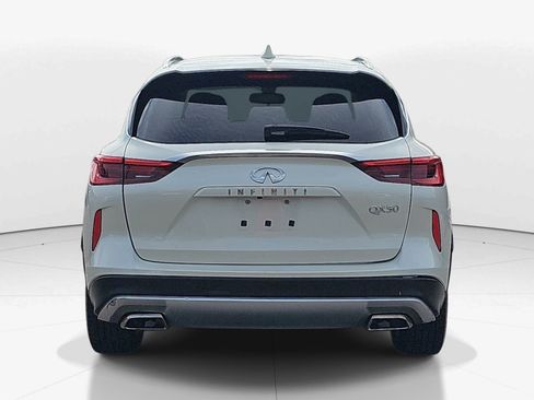 Used 2019 INFINITI QX50 Luxe w/ Navigation Package image 4