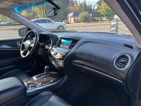 Used 2013 INFINITI JX35 AWD w/ Premium Pkg image 21