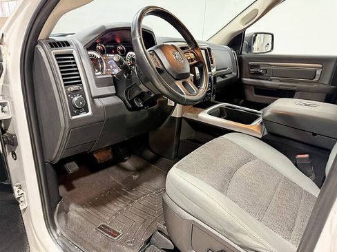 Used 2017 RAM 1500 Big Horn image 30