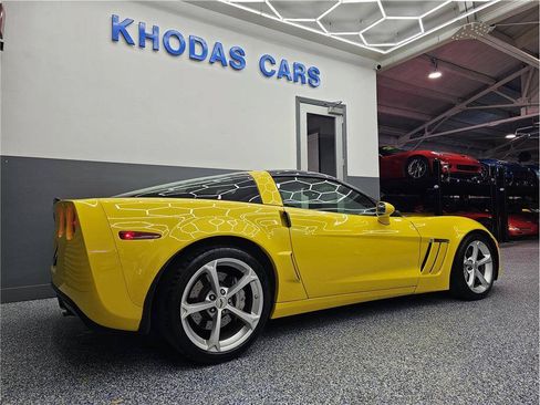 Used 2010 Chevrolet Corvette Grand Sport w/ Preferred Equipment Group RWD image 6