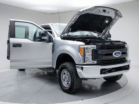 Used 2017 Ford F350 XL image 15