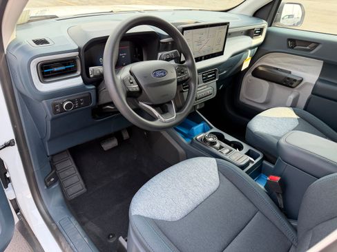 New 2026 Ford Maverick XLT w/ Equipment Group 301A AWD/4WD image 9