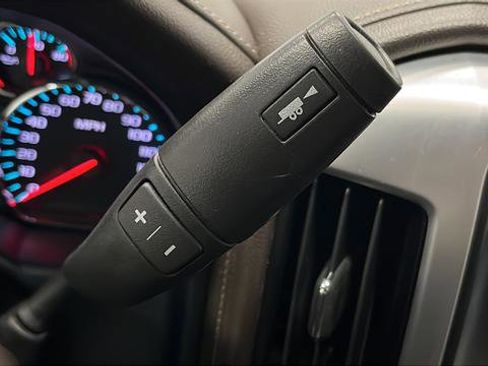 Used 2018 GMC Sierra 1500 SLT AWD/4WD image 18