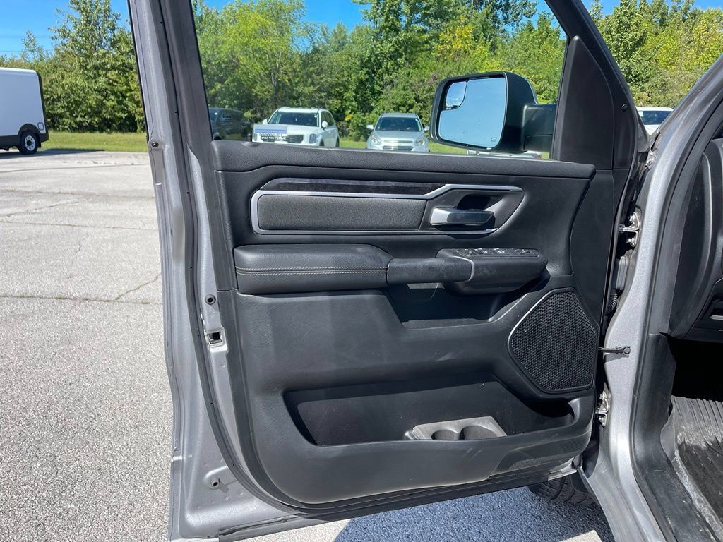 Used 2020 RAM 1500 Big Horn AWD/4WD image 15