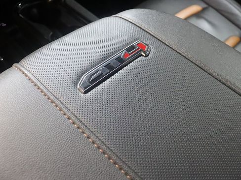 Used 2025 GMC Sierra 2500 AT4 image 68