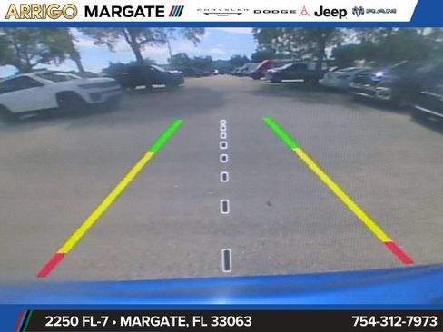 Used 2018 Jeep Compass Latitude w/ Popular Equipment Group FWD image 22