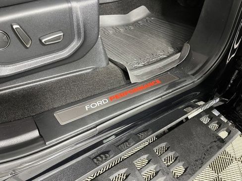 Used 2018 Ford F150 Raptor w/ Equipment Group 802A Luxury image 46