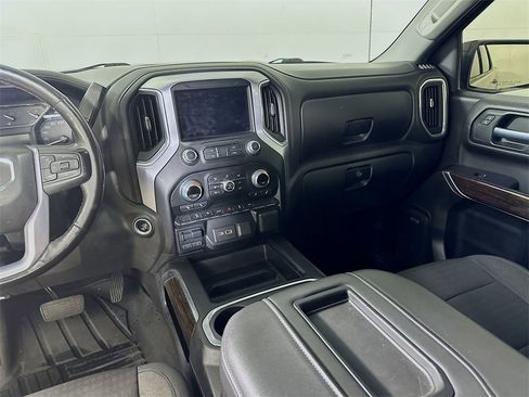 Used 2020 GMC Sierra 1500 Elevation image 19