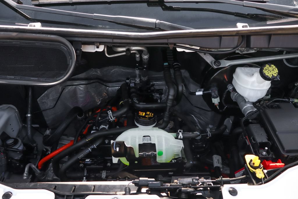 Used 2022 Ford E-Transit Medium Roof RWD image 17