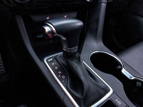 Used 2022 Kia Sportage Nightfall Edition w/ Nighfall AWD Premium Package image 27
