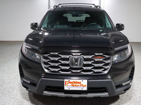 Used 2023 Honda Passport TrailSport image 4