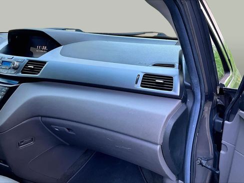 Used 2012 Honda Odyssey EX-L image 17