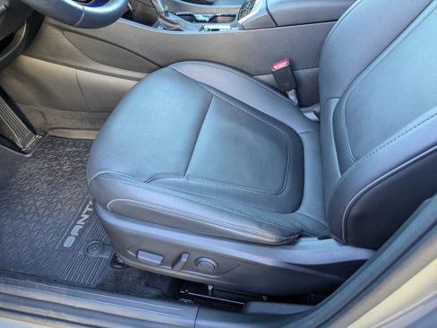 Used 2022 Hyundai Santa Cruz Limited w/ Cargo Package AWD/4WD image 13