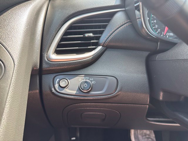 Used 2022 Chevrolet Trax LS w/ Tint and Cruise Package FWD image 23