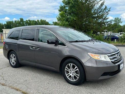 Used 2011 Honda Odyssey EX-L image 2