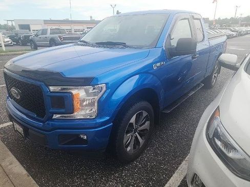 Certified 2020 Ford F150 XL w/ Equipment Group 101A Mid AWD/4WD image 4