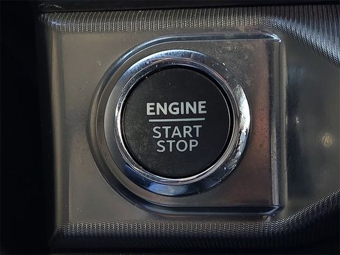 Used 2024 Ford F150 Lariat w/ Tow/Haul Package image 16