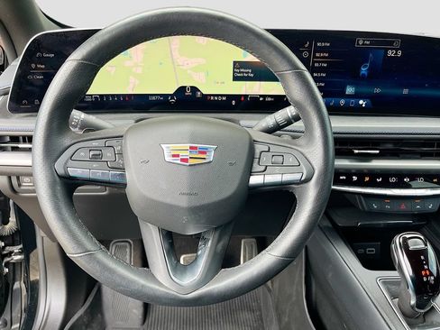 Used 2025 Cadillac XT4 Sport w/ Cold Weather Package FWD image 11
