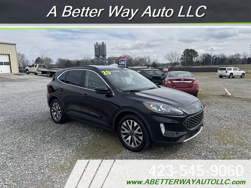 Used 2020 Ford Escape Titanium AWD/4WD image 2