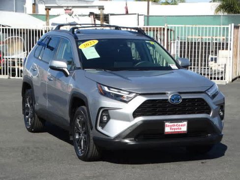 Certified 2023 Toyota RAV4 XLE Premium image 2